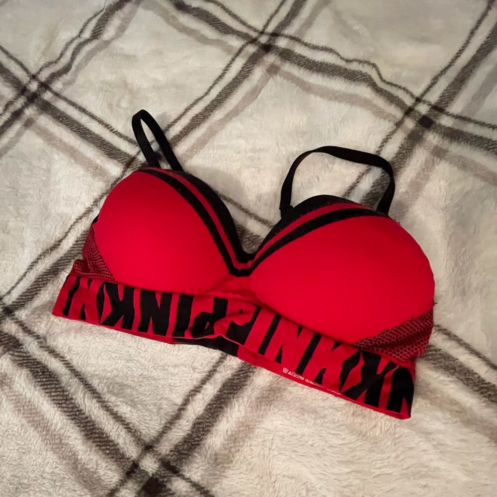 VS PINK bra